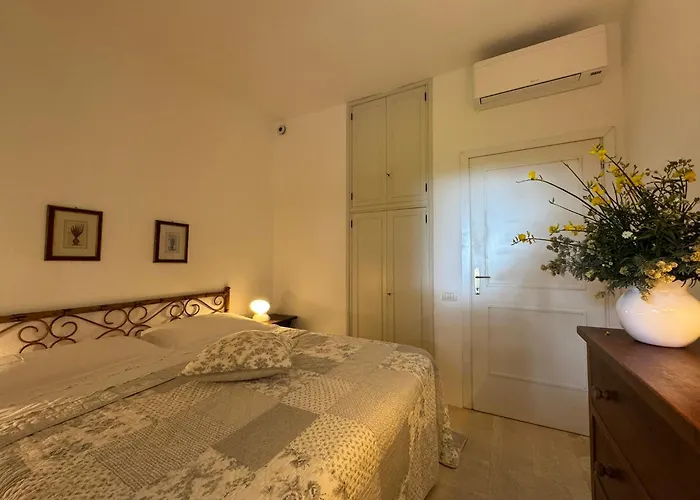 Cala Dei Pirati Tatil Evi *